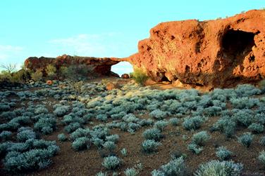 London Bridge rock formation near Sandstone, Western Australia
