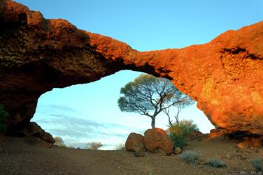 London Bridge rock formation near Sandstone, Western Australia
